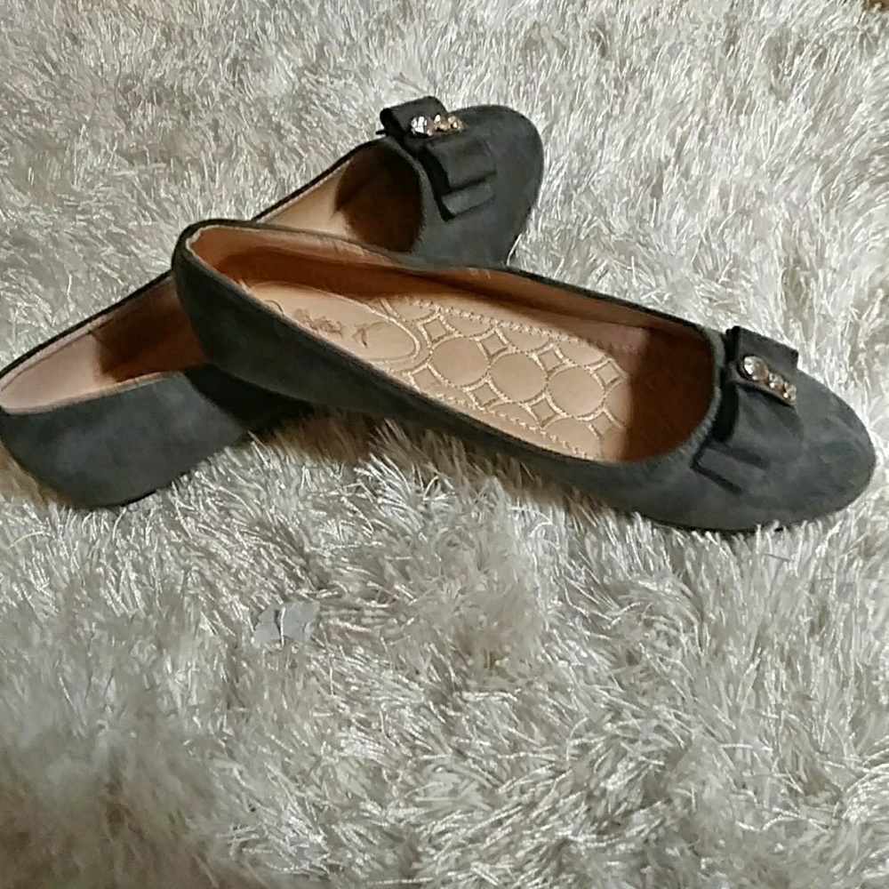 Victoria Kay Ballet Flats